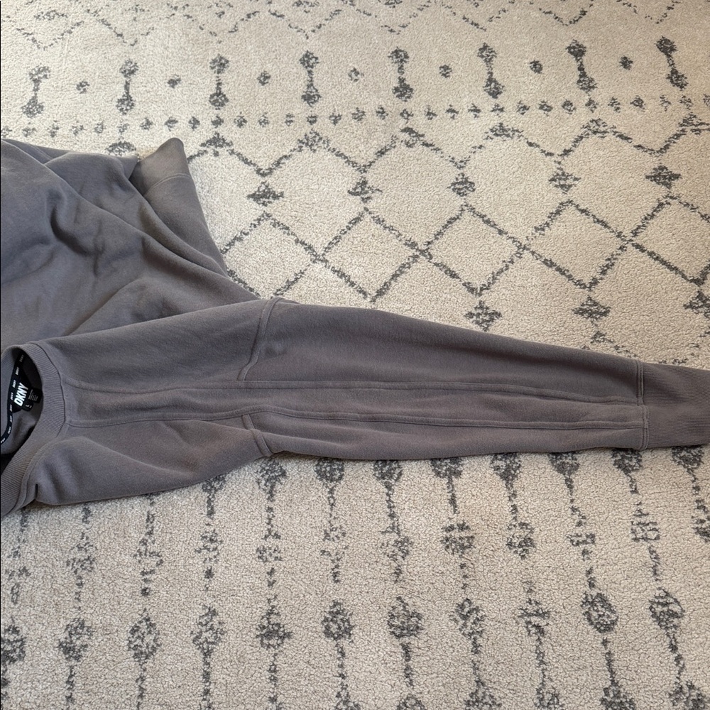 DKNY Charcoal Pullover - Picture 4 of 4
